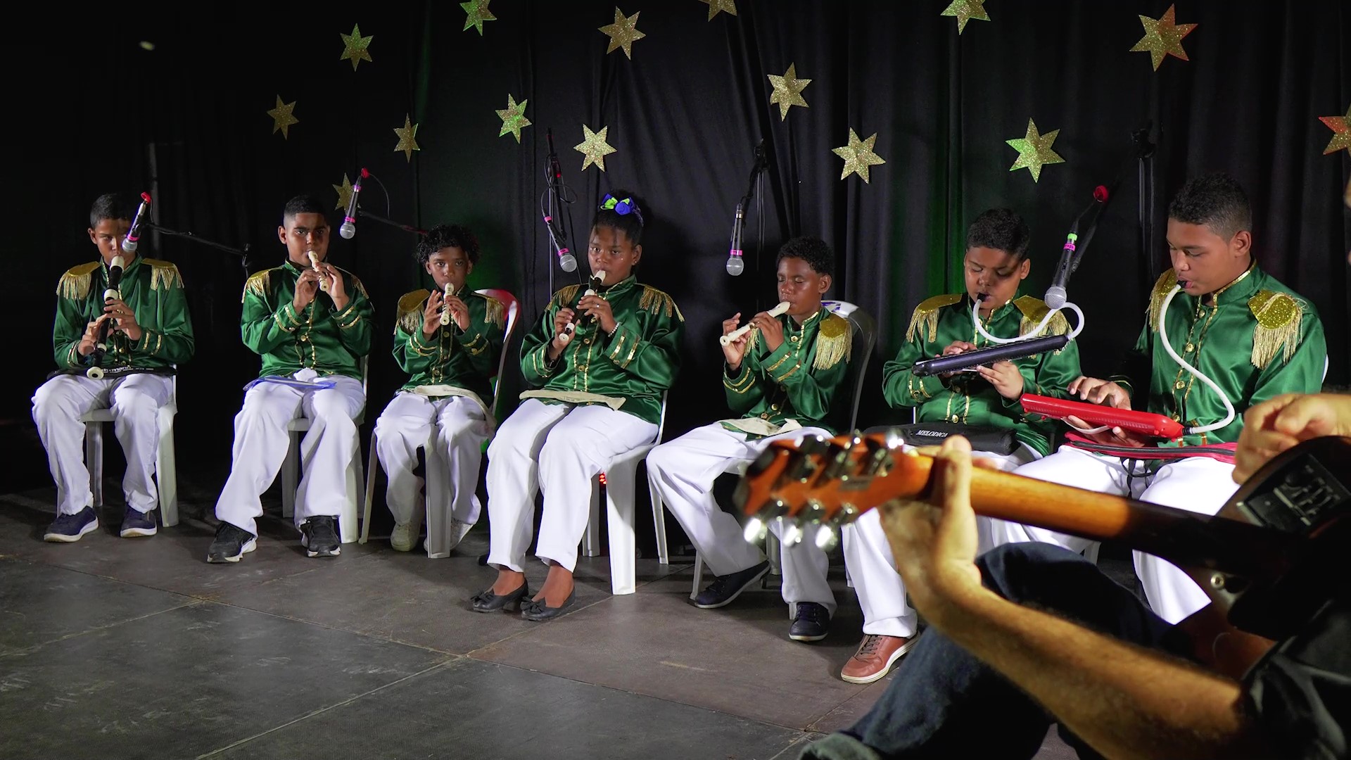 E. E. João Brasileiro Passos – “Banda de Música” e “O Natal Está no Ar”